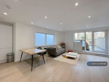 2 bedroom flat to rent - Photo 2