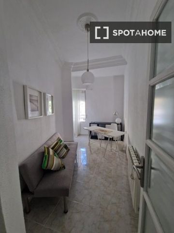 valencia, Valencian Community 46005 - Photo 3