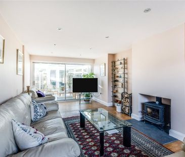 5 bedroom detached house to rent - Photo 1