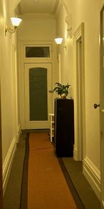 Thornbury - Photo 3