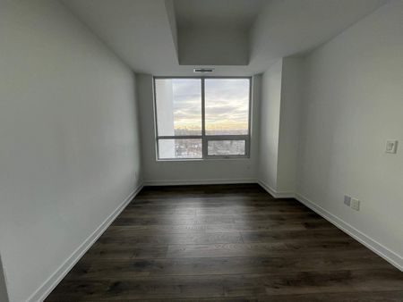 UNIVERSAL CITY 3: Bayly St & Brock Rd (1435 Celebration Dr.) AD#100603 - Photo 5