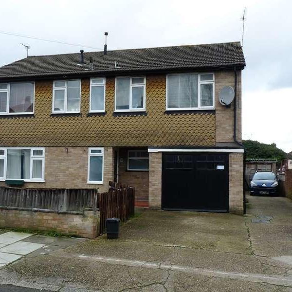 Walton Avenue, South Harrow, HA2 - Photo 1