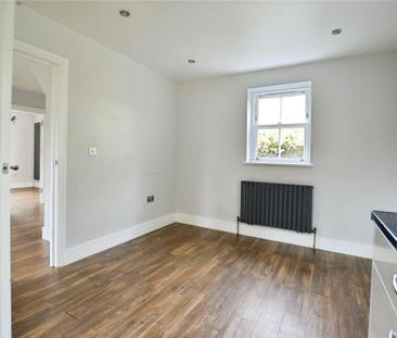2 bedroom detached house to rent - Photo 2
