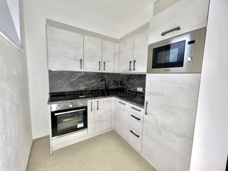 Pronájem bytu 1+kk 36 m2 - Photo 2