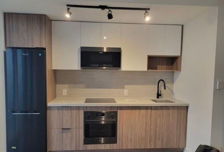 For Lease - 5 Defries Street Unit# 507, Toronto, Ontario - Photo 5