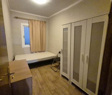 Piso de alquiler en Carrer D'escòcia, 60, Vilapicina i la Torre Llo... - Photo 3