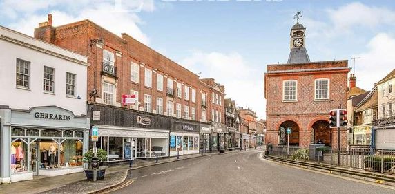 High Street, Reigate, RH2 - Photo 2