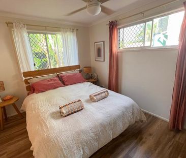 QUAINT SEASIDE COTTAGE - Photo 6