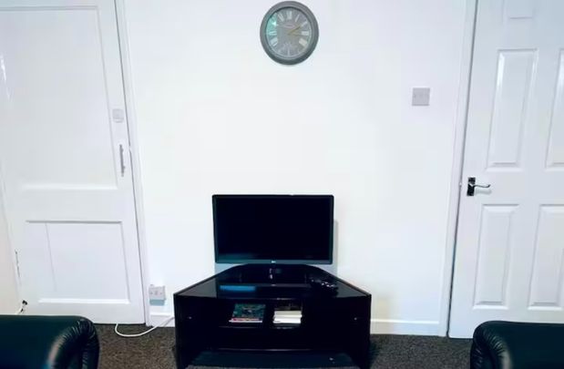 3 Bed Terraced House, Dorset Road, CV1 - Photo 1