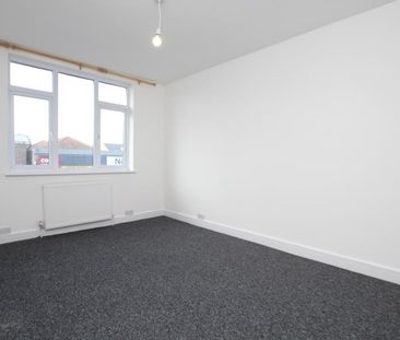 2 bedroom maisonette to rent - Photo 4