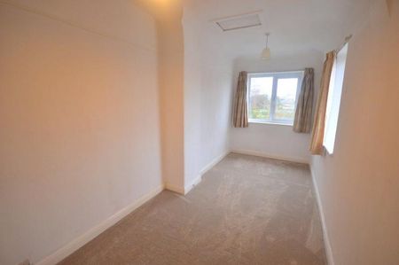 3 Bedroom Semi Detached To Let - Photo 4