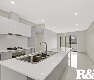 Walk To Train Station - Photo 1