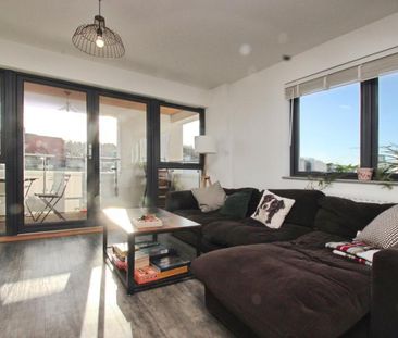 2 bedroom apartment to rent - Photo 3