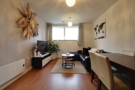 Sinope (Jupiter), 58 Sherborne Street, Brindley Point - Photo 2