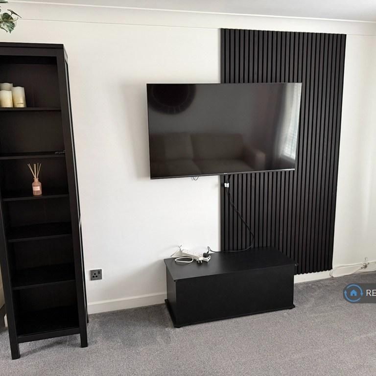 2 bedroom maisonette to rent - Photo 1