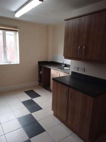 Jubilee Drive, Birmingham, B20 - Photo 2