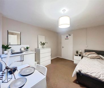 1 bedroom property to rent Room 1, 7 St. Andrews Road, Droitwich, W... - Photo 3