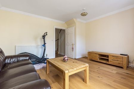 3 bedroom townhouse to rent - Photo 2