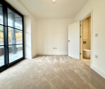 Harmony, 5 Burnaby Road, Bournemouth, Dorset, BH4 - Photo 2