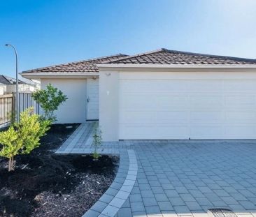 1/2 Positano Crescent, Yangebup WA 6164 - Photo 3
