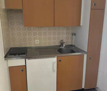 Vevey - Place de l'Ancien-Port 8 - appartement de 1 pièce au 3e étage - Photo 1