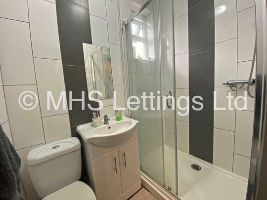 52 Victoria Road, Leeds, LS6 1DL - Photo 1