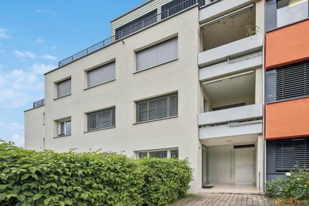 Moderne Wohnung mit zwei Balkonen an attraktiver Lage in Birsfelden - Photo 5