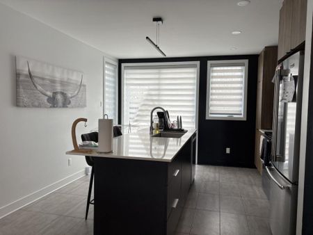 Maison à étages à louer - Saint-Eustache (Nord Est) Maison à étages à louer - Saint-Eustache (Nord Est) - Photo 5