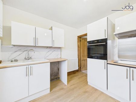 2 bedroom terraced house to rent - Photo 5