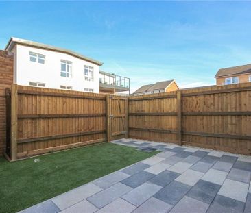 4 bedroom townhouse to rent - Photo 1