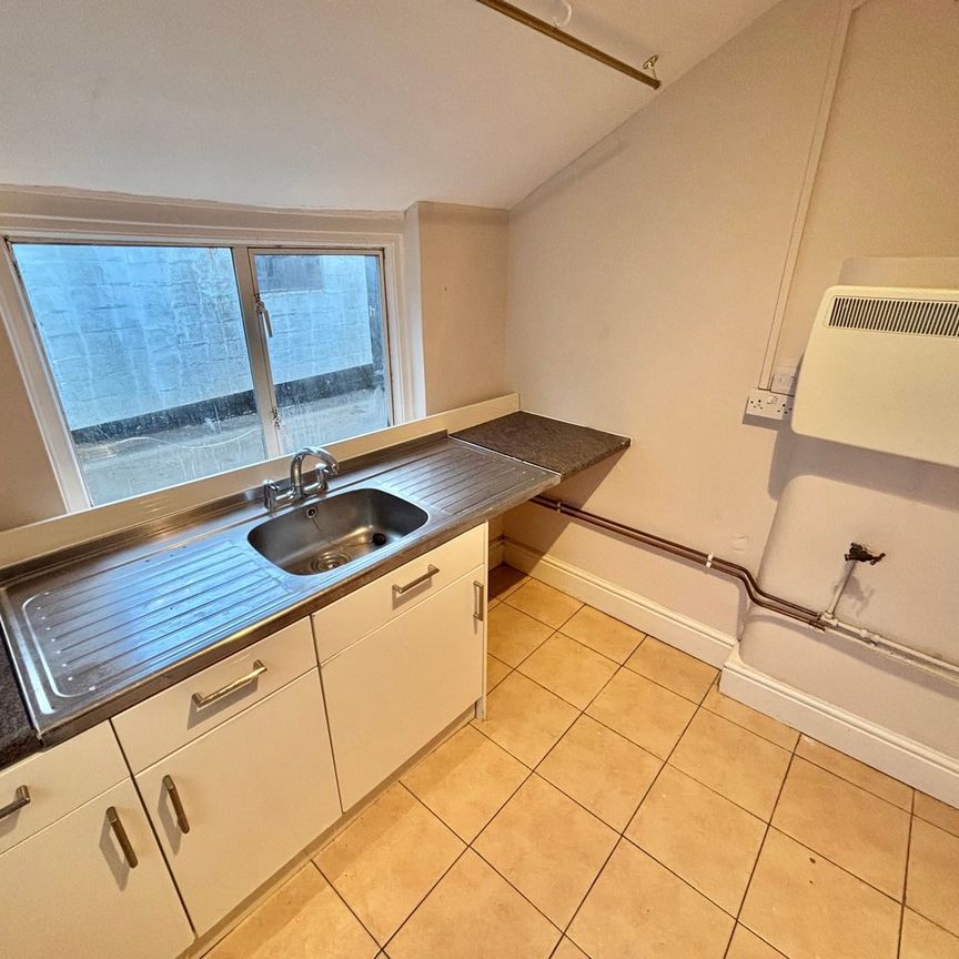 West Buckland, Wellington - Photo 1