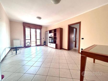 Appartamento di 93 m² con 3 locali a Roma - Photo 4