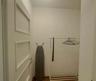 Pronájem bytu 2+kk 76 m2 - Fotografie 3