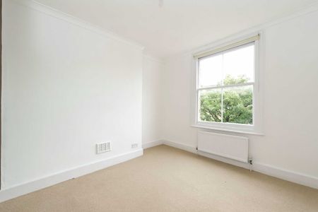 Chesterton Road, North Kensington, W10, London - Photo 2