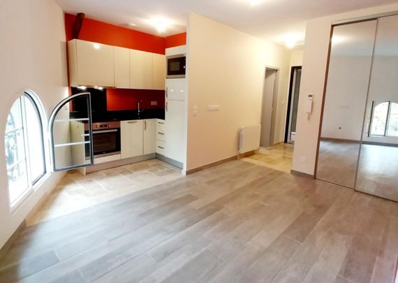 Location Appartement 1 pièce 30m² PUISSEGUIN 33570 - Photo 1