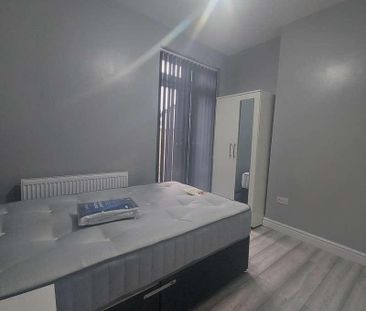 Avondale Road Room, Luton, LU1 - Photo 2