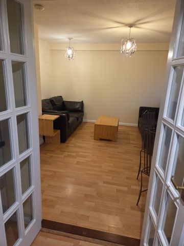 2 Bed Flat, Carrick Knowe Avenue, EH12 - Photo 3