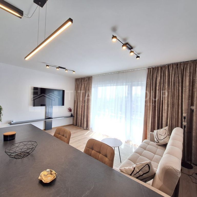 Apartament de lux, parcare inclusa SHORT / LONG TERM - Photo 1