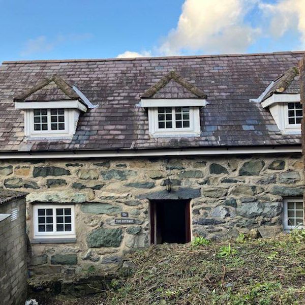 2 bedroom cottage to rent - Photo 2