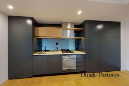 Modern Apartment with Park Views and Lifestyle at Your Doorstep - Photo 5