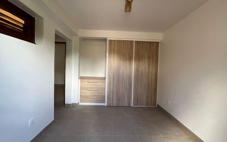 Maison à louer 4 pièces • Fort-de-France - Photo 4