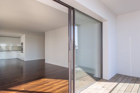 "Exklusive Wohnung mit viel Privatsphäre am Zürichberg" - Foto 3