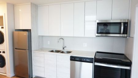 For Lease - 60 Frederick Street Unit# 2909, Kitchener, Ontario - Photo 4