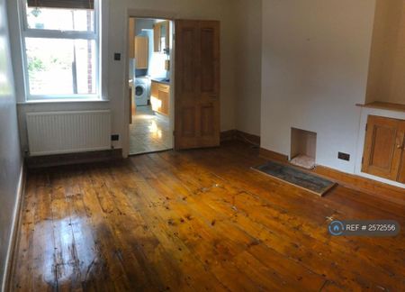 3 bedroom terraced house to rent - Photo 2