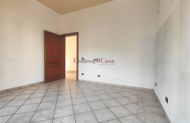 Luminoso appartamento piano terra con 2 camere e resede privata - Photo 1