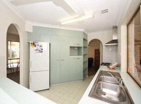 30, Rembrant Street, QLD, Carina - Photo 2