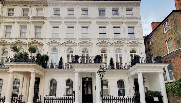 Prince of Wales Terrace, London - Photo 1