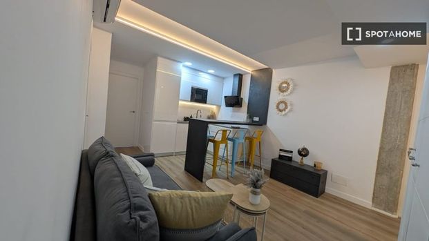 3 room luxury Flat for rent in Madrid, Spain - Foto 1