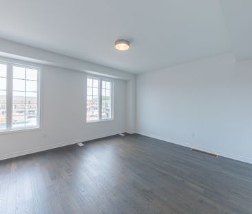 For Lease - 3028 Merrick Road, Oakville, Ontario - Photo 2