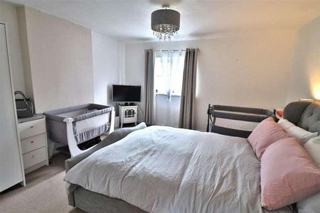 Canada Cottages, Lindsey, IP7 - Photo 3